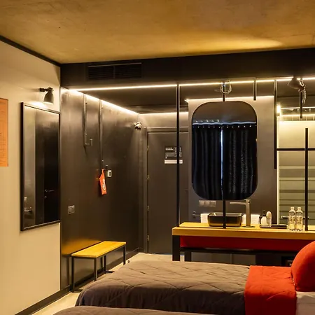 !fest Hotell Lviv