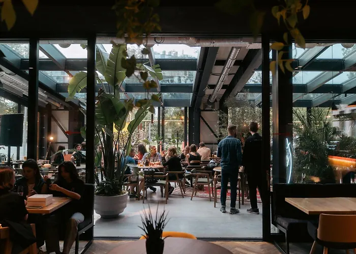 ホテル !fest リヴィウ